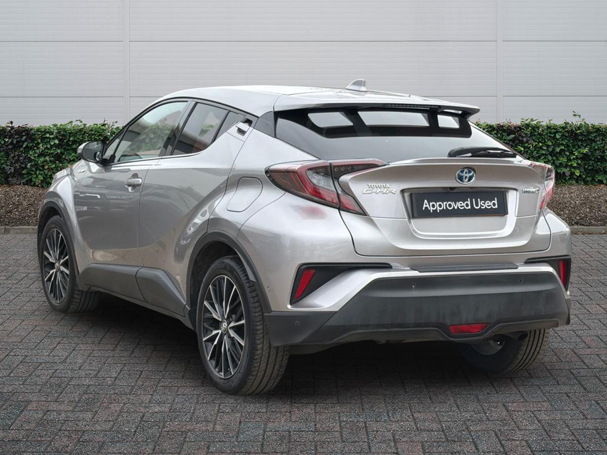 Used Toyota C-HR 2018 for sale - 78021780: Photo 2