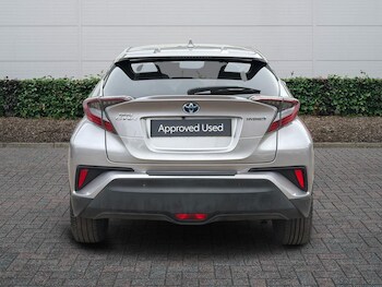 Used Toyota C-HR 2018 for sale - 78021780: Photo