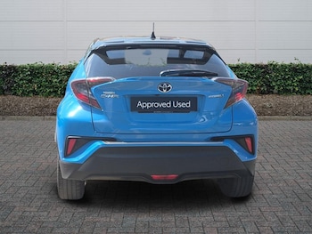 Used Toyota C-HR 2018 for sale - 78463332: Photo