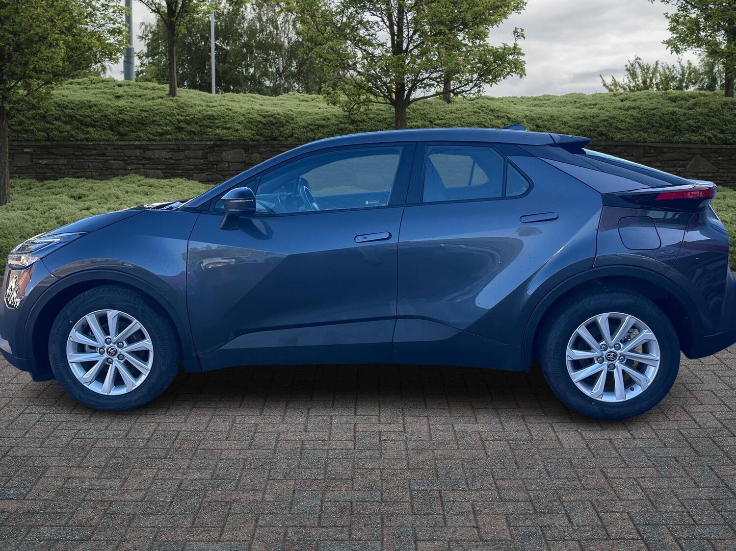 Used Toyota C-HR 2024 for sale - 75758340: Photo 17