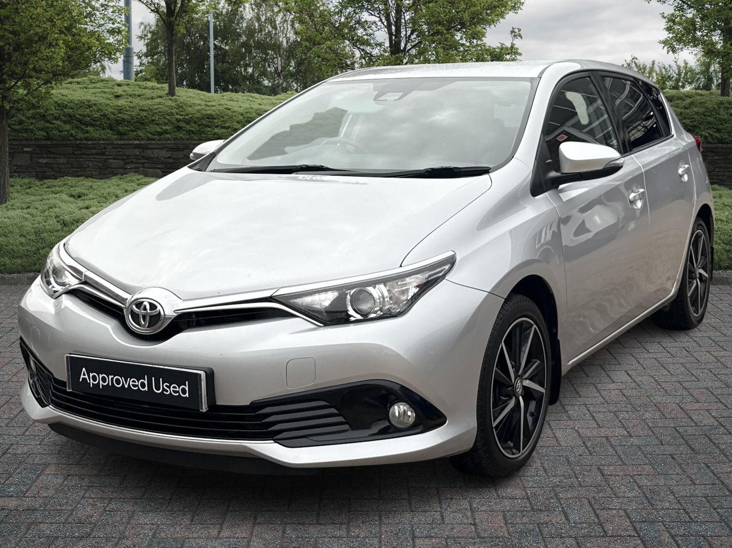 Used Toyota Auris 2017 for sale - 76086099: Photo 3