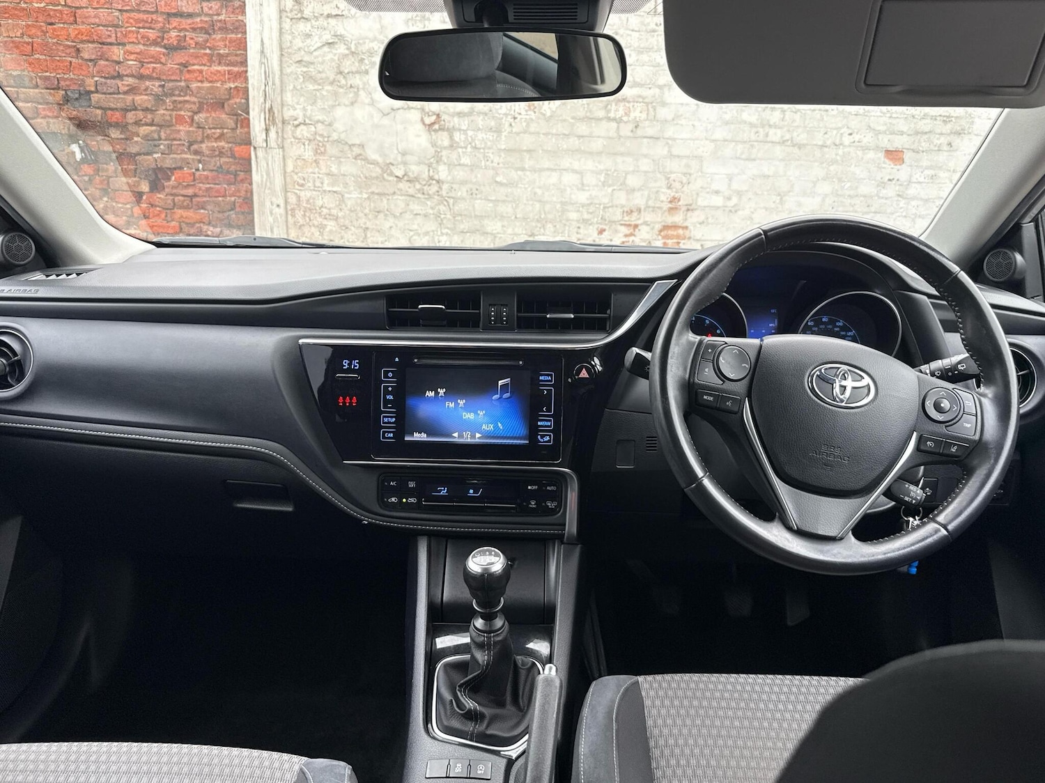 Used Toyota Auris 2017 for sale - 76086099: Photo 5