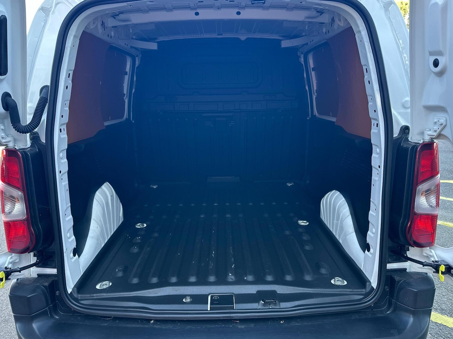 Used Toyota ProAce 2024 for sale - 75748059: Photo 14