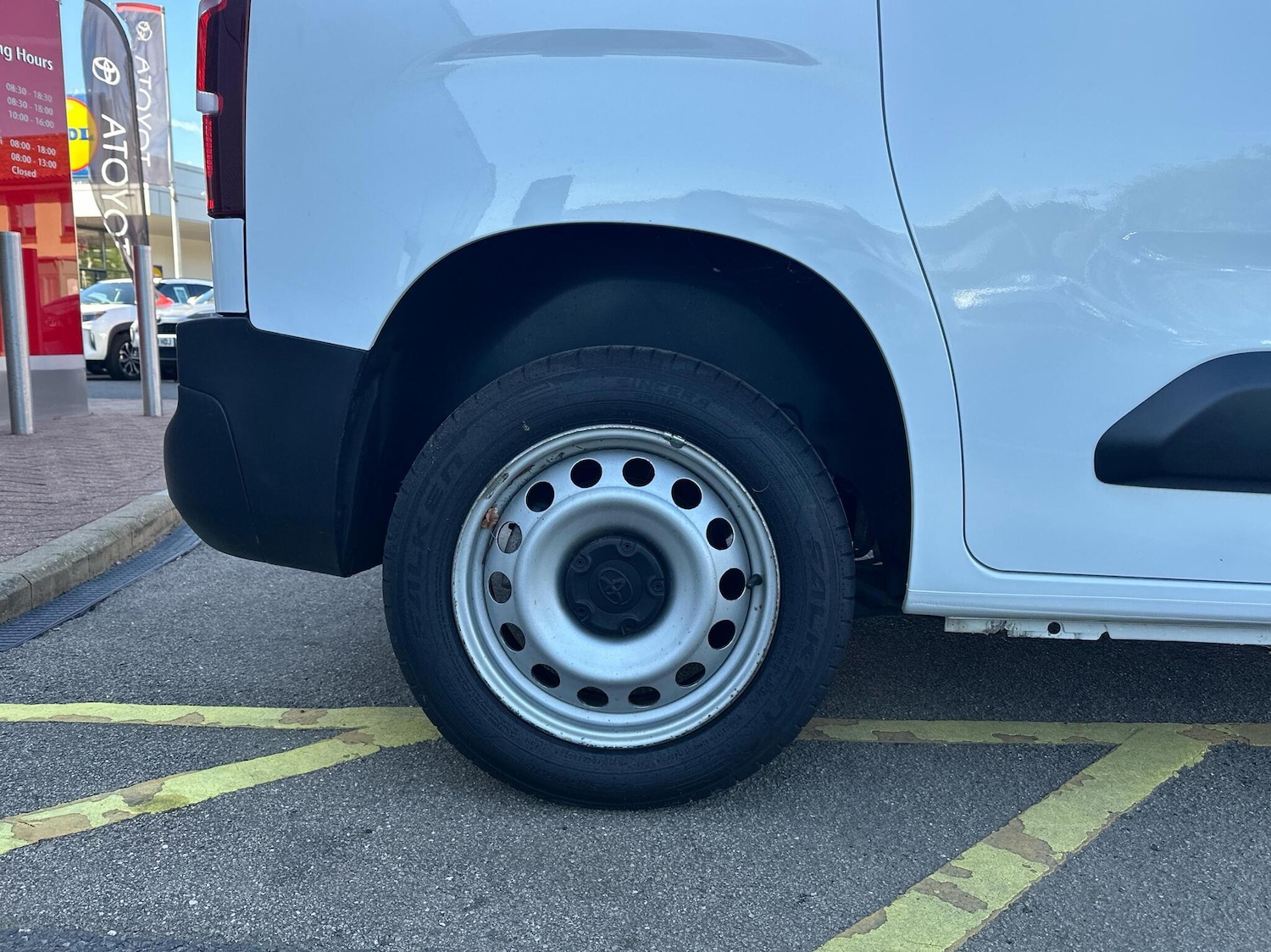 Used Toyota ProAce 2024 for sale - 75748059: Photo 18