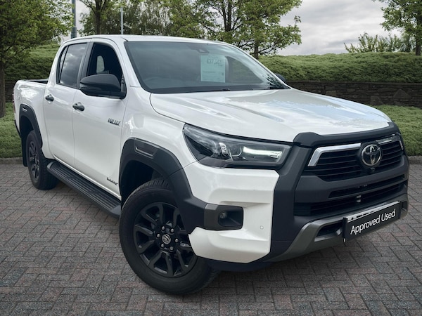 Used Toyota Hilux 2023 for sale - 75432348: Photo 1