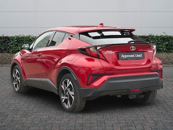 Used Toyota C-HR 2023 for sale - 78336187: Photo