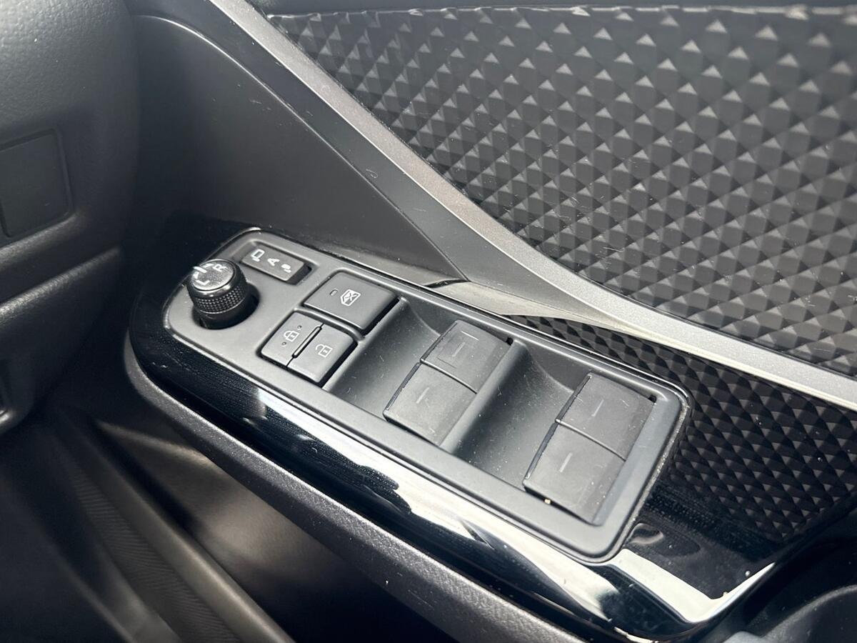 Used Toyota C-HR 2023 for sale - 77239247: Photo 15