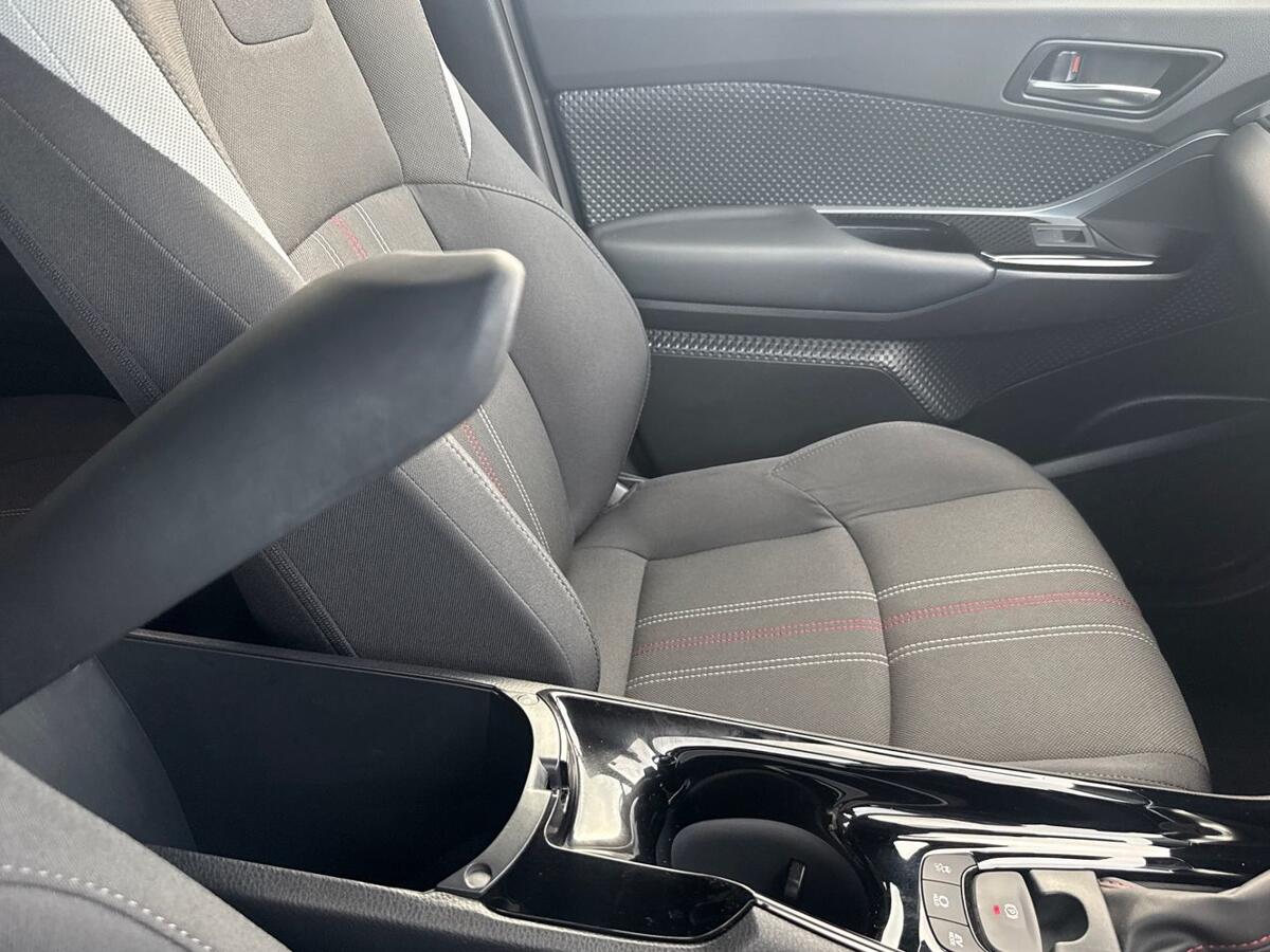 Used Toyota C-HR 2023 for sale - 77239247: Photo 17