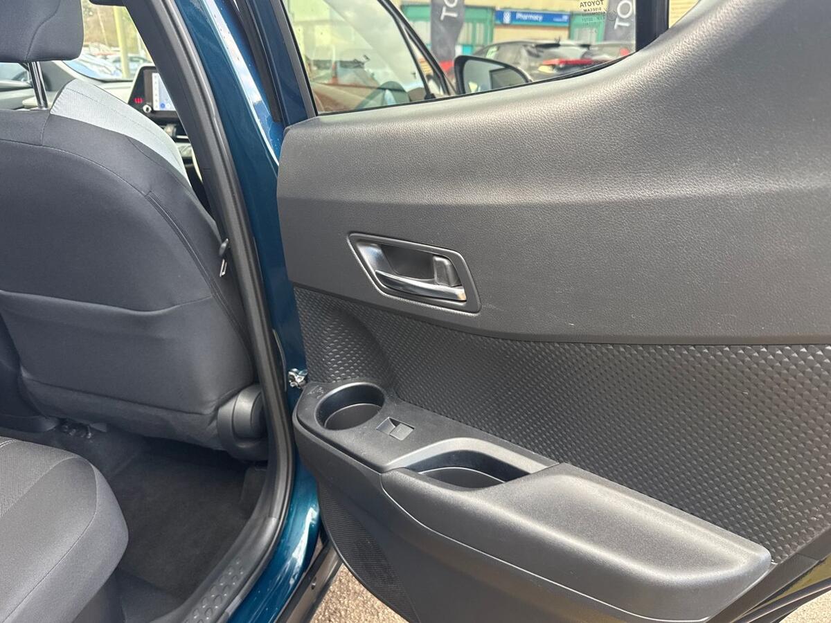 Used Toyota C-HR 2023 for sale - 77239247: Photo 21