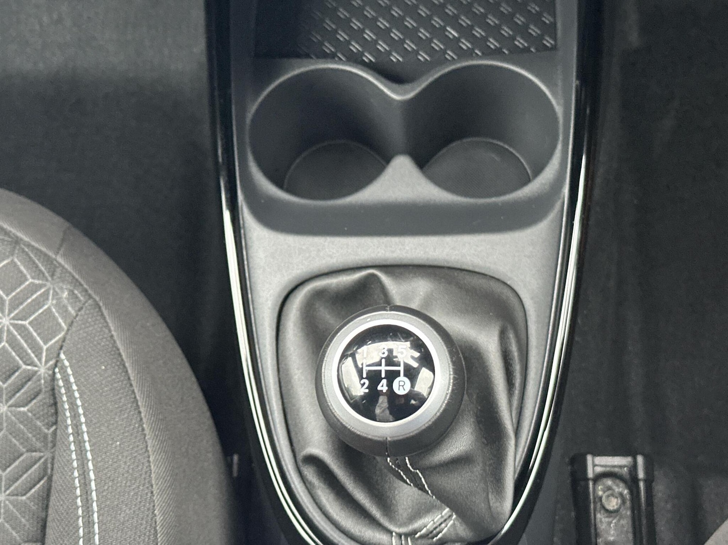 Used Toyota Aygo X 2023 for sale - 76381511: Photo 23