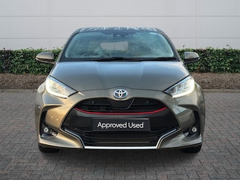 Used Toyota Yaris 2020 for sale - 76563188: Photo