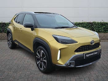 Used Toyota Yaris Cross 2022 for sale - 77013602: Photo