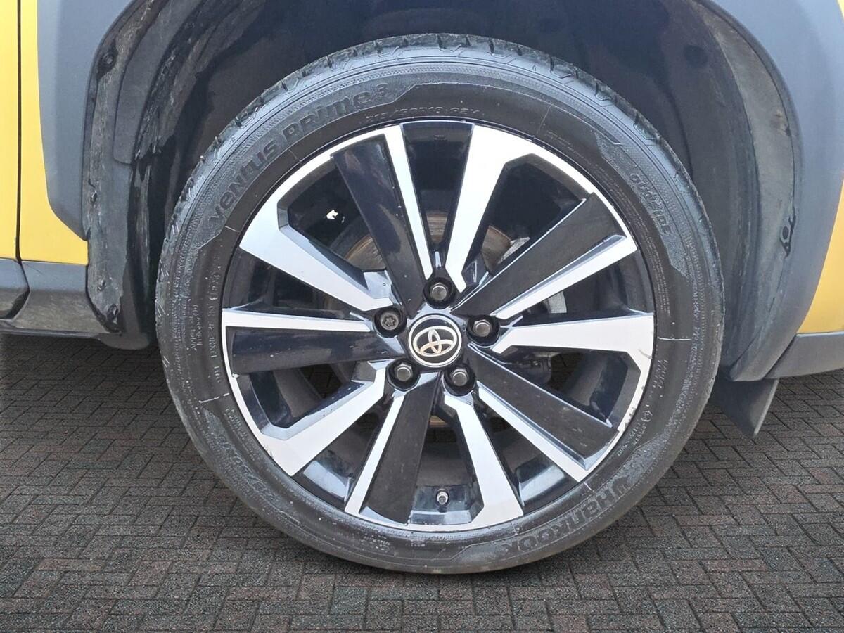 Used Toyota Yaris Cross 2022 for sale - 77013602: Photo 6