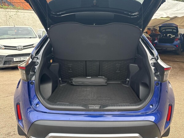 Used Toyota Yaris Cross 2022 for sale - 76043972: Photo 14