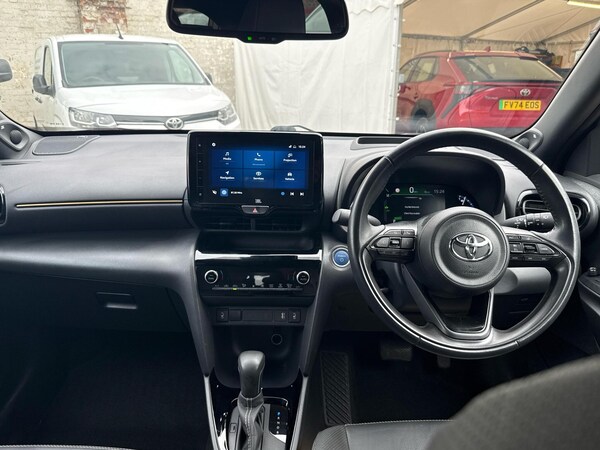 Used Toyota Yaris Cross 2022 for sale - 76043972: Photo 5