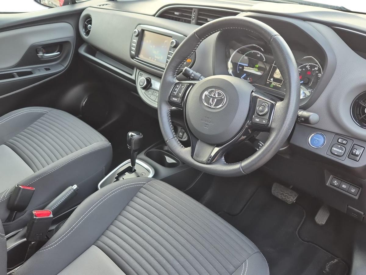 Used Toyota Yaris 2019 for sale - 76937232: Photo 12