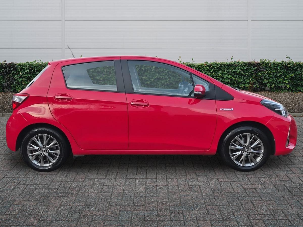 Used Toyota Yaris 2019 for sale - 76937232: Photo 5