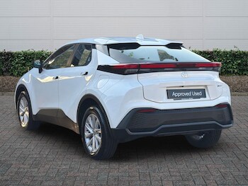 Used Toyota C-HR 2024 for sale - 77739458: Photo