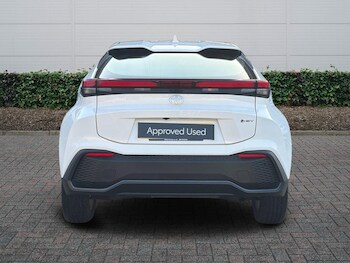 Used Toyota C-HR 2024 for sale - 77739458: Photo