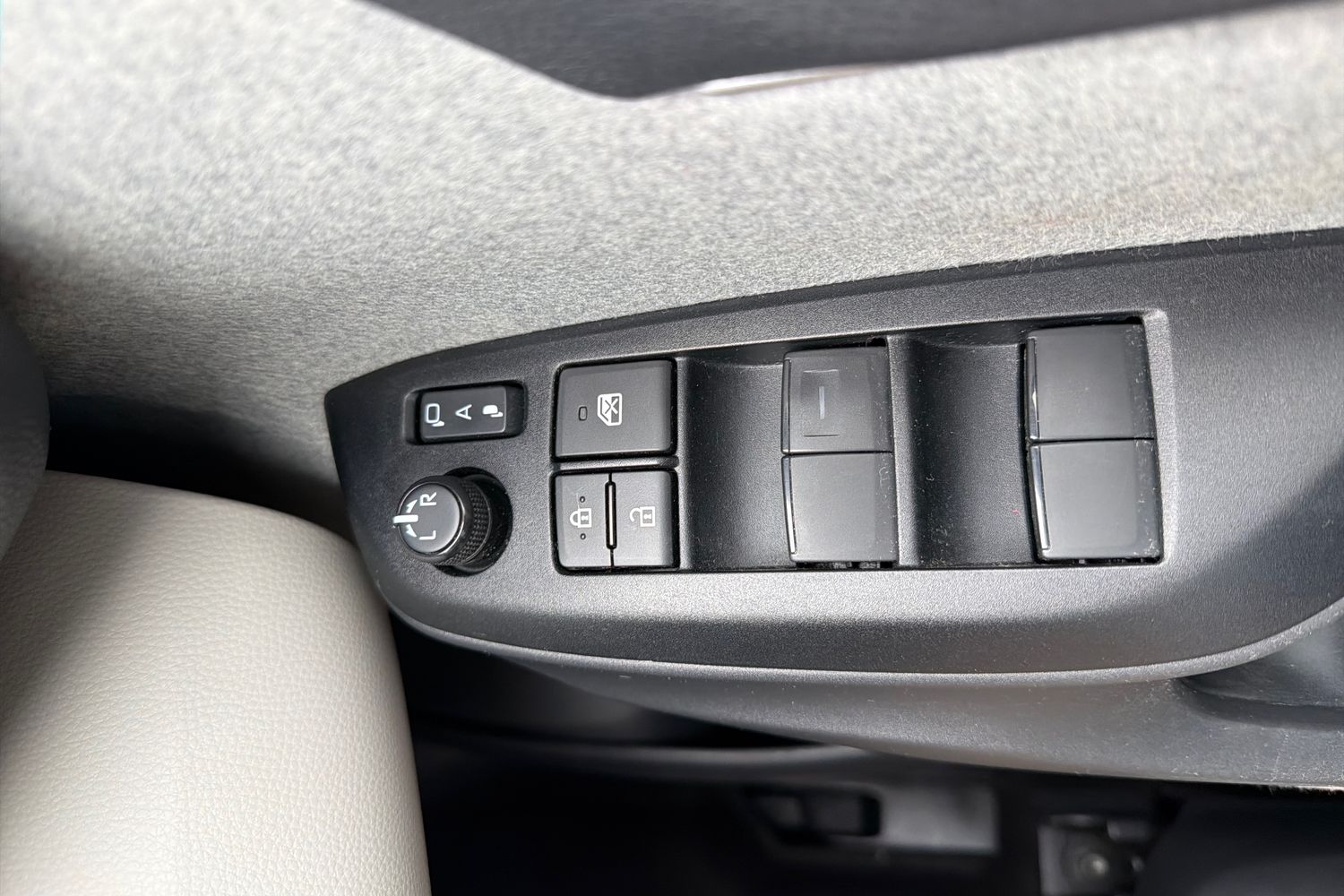 Used Toyota Yaris 2021 for sale - 77307051: Photo 15