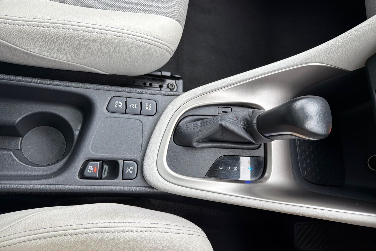 Used Toyota Yaris 2021 for sale - 77307051: Photo 17