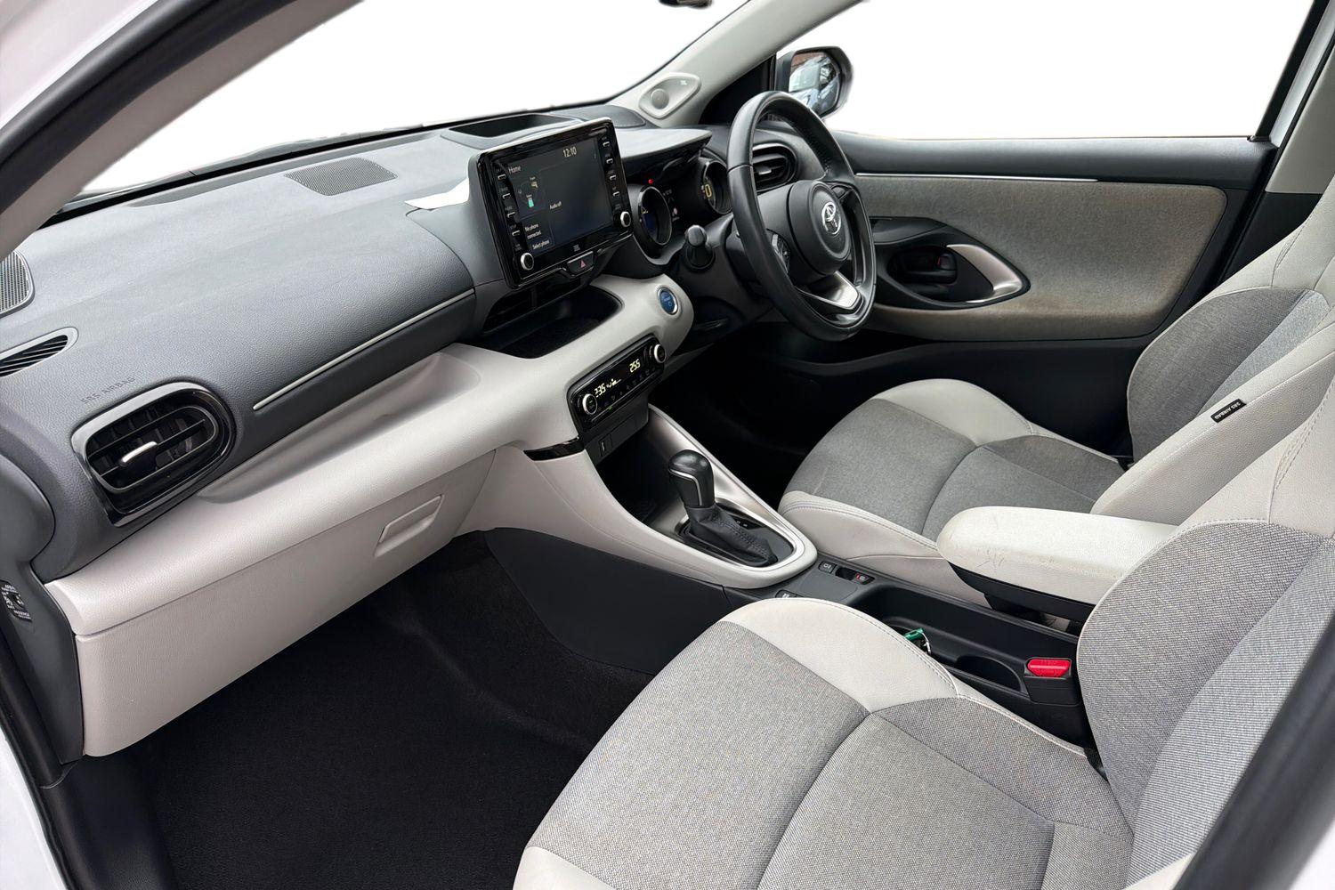 Used Toyota Yaris 2021 for sale - 77307051: Photo 7