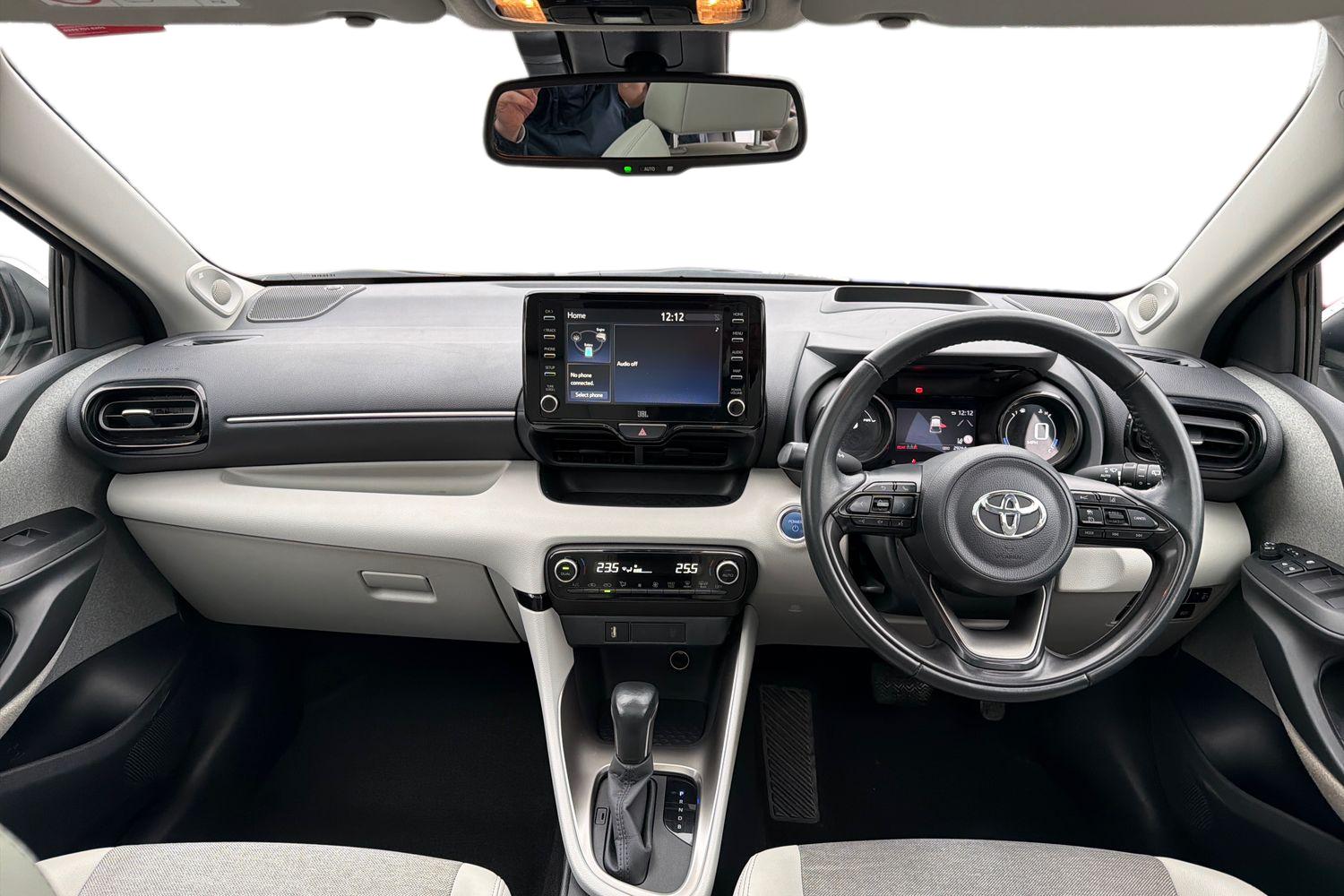 Used Toyota Yaris 2021 for sale - 77307051: Photo 8