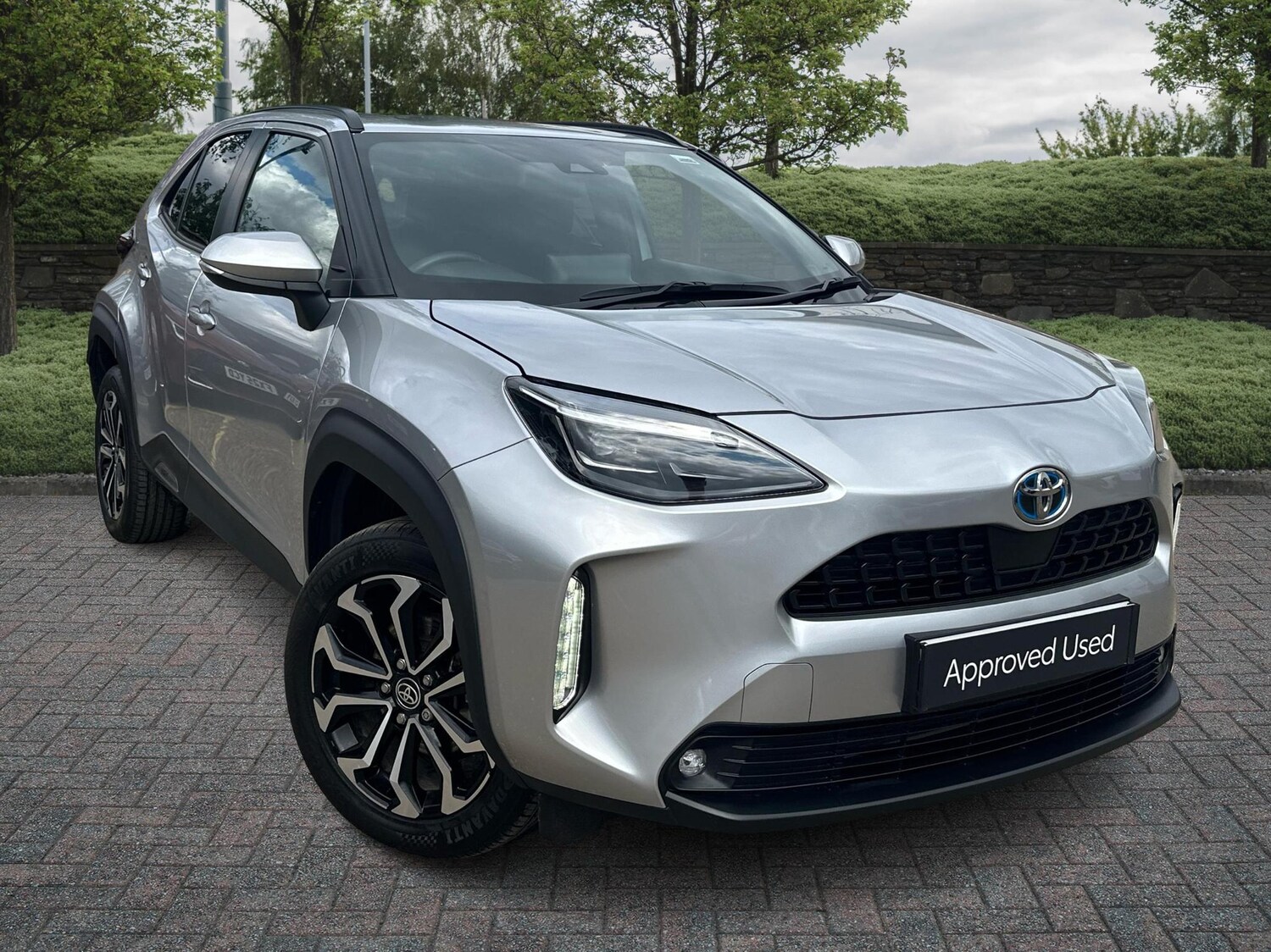 Used Toyota Yaris Cross 2023 for sale - 76434214: Photo 1