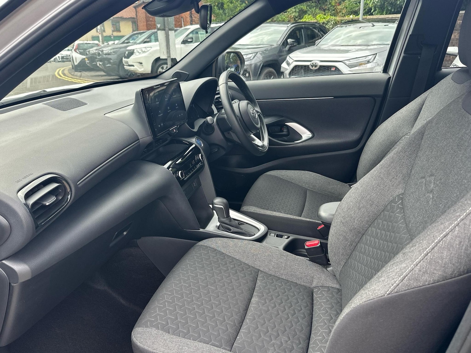 Used Toyota Yaris Cross 2023 for sale - 76434214: Photo 10