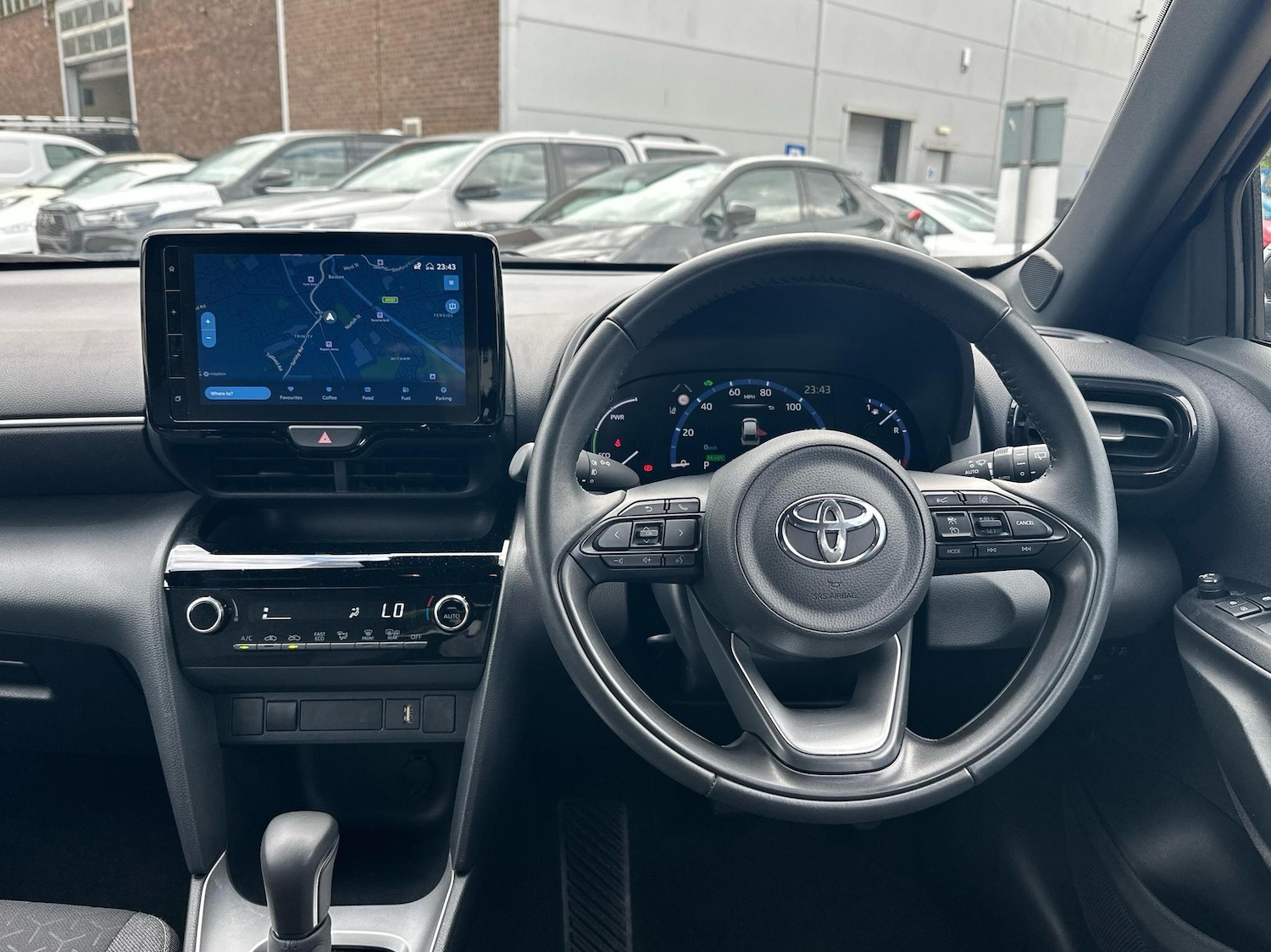 Used Toyota Yaris Cross 2023 for sale - 76434214: Photo 6