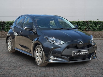 Used Toyota Yaris 2024 for sale - 78959766: Photo