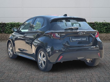 Used Toyota Yaris 2024 for sale - 78959766: Photo