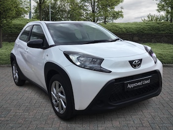 2024 (24) - 1.0 VVT-i Pure 5dr