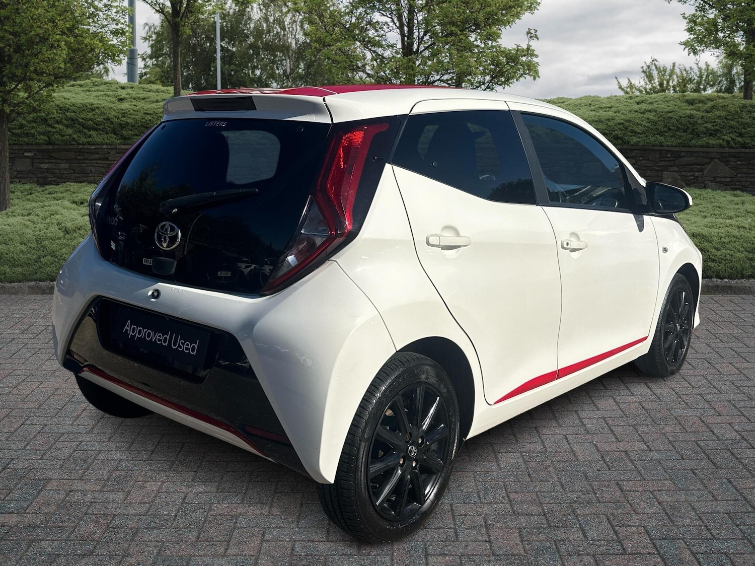 Used Toyota AYGO 2018 for sale - 76044007: Photo 2