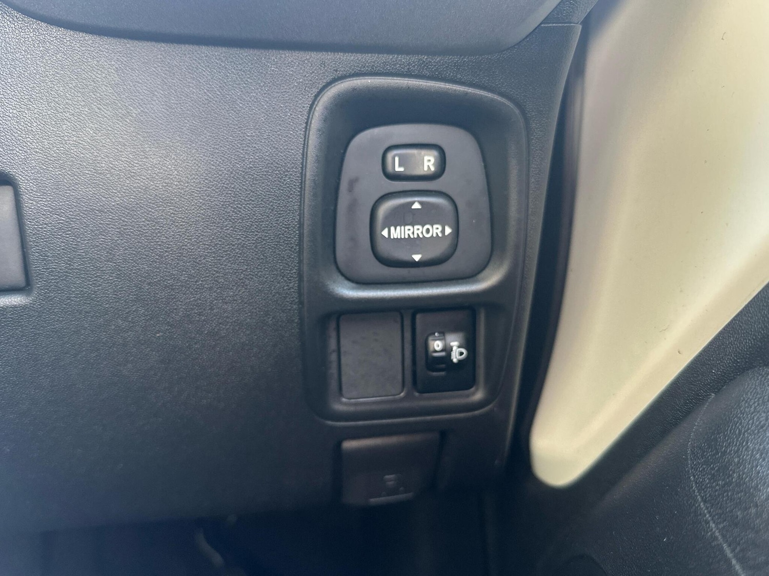 Used Toyota AYGO 2018 for sale - 76044007: Photo 20