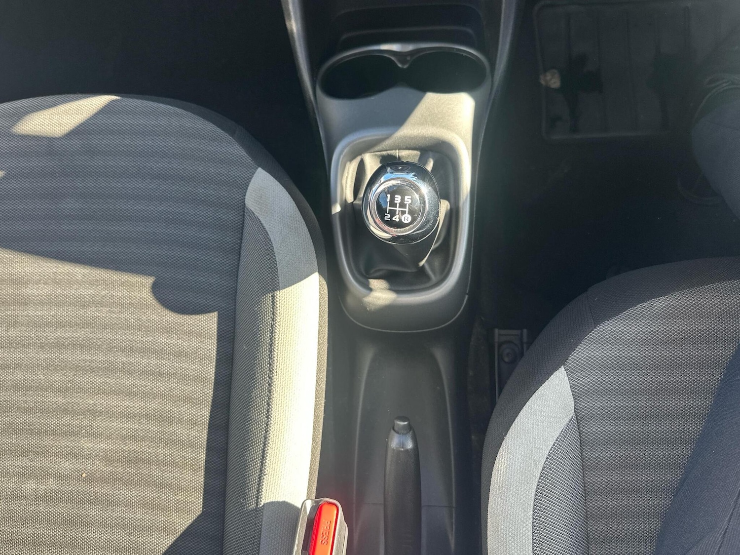 Used Toyota AYGO 2018 for sale - 76044007: Photo 23