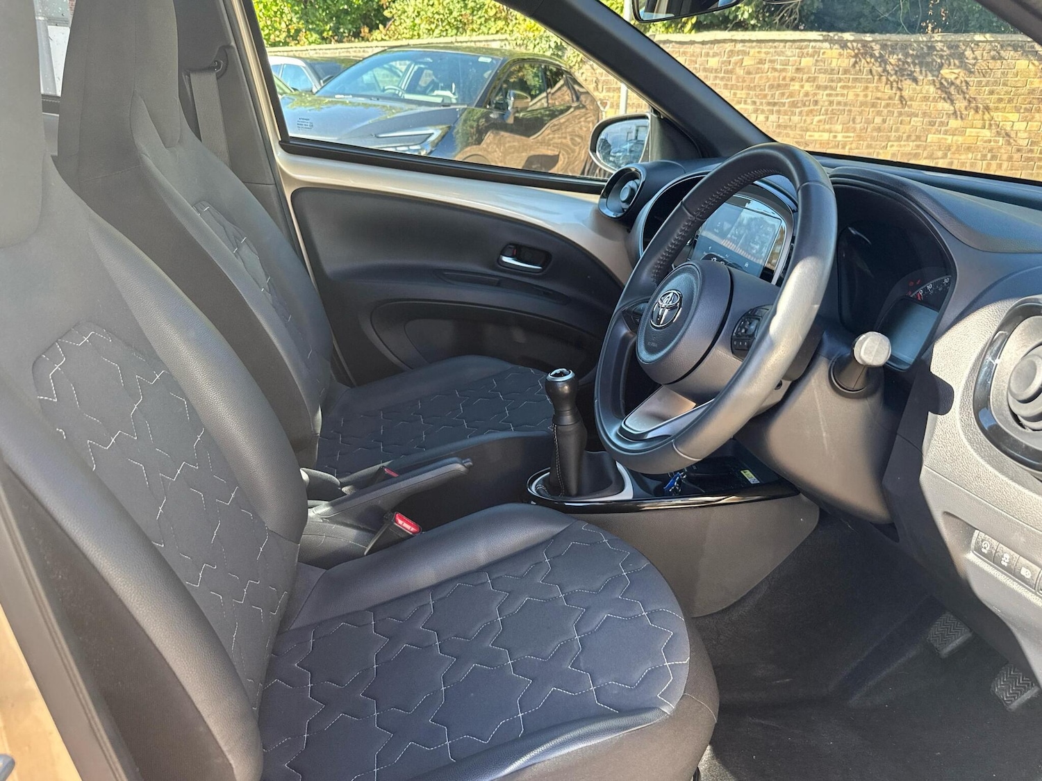 Used Toyota Aygo X 2022 for sale - 76168380: Photo 11
