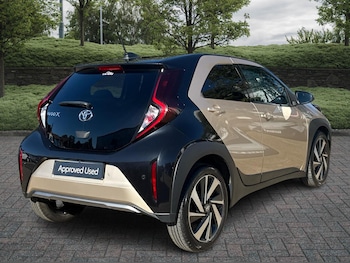 Used Toyota Aygo X 2022 for sale - 76168380: Photo 2