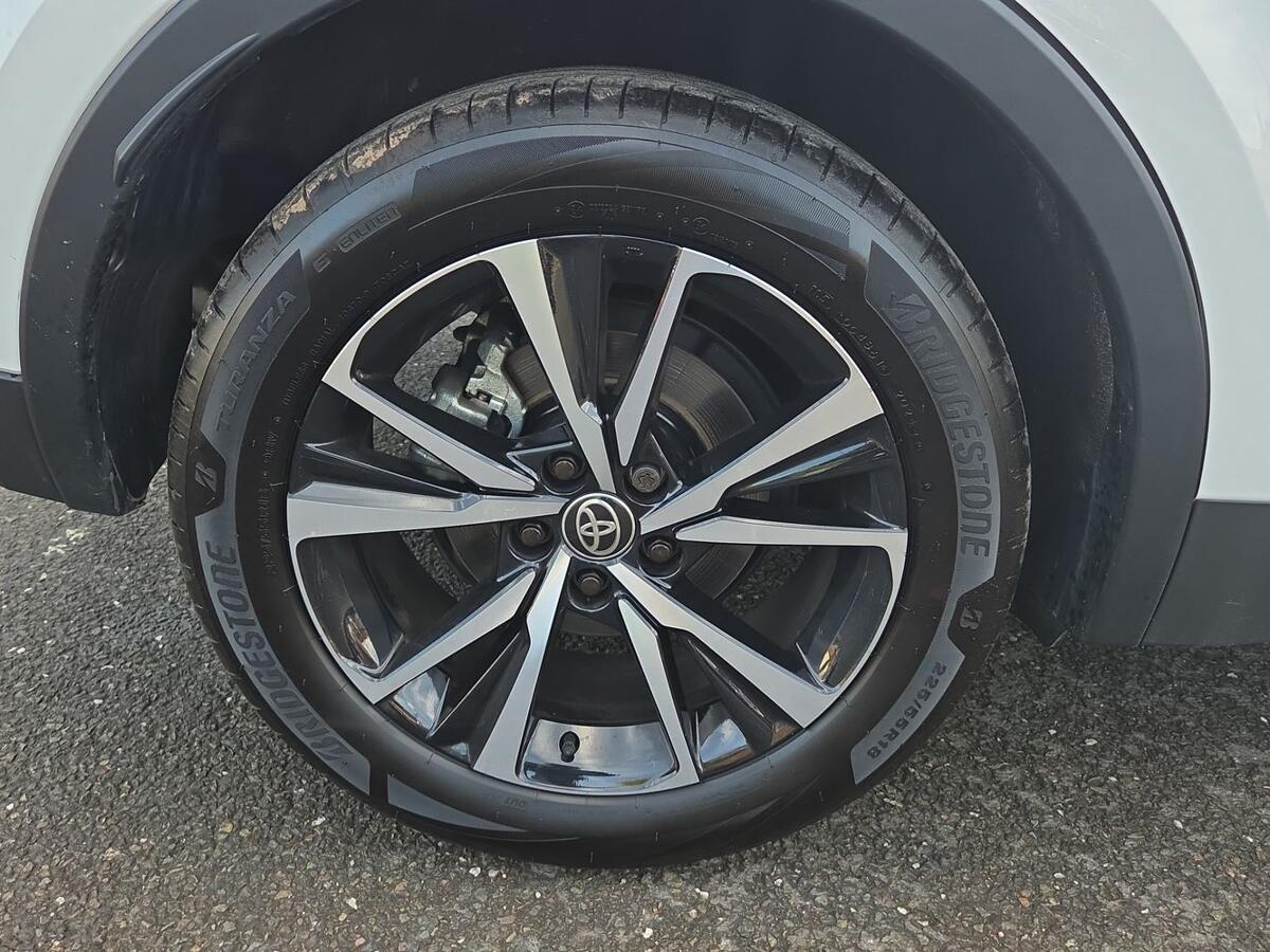 Used Toyota C-HR 2024 for sale - 76937263: Photo 13