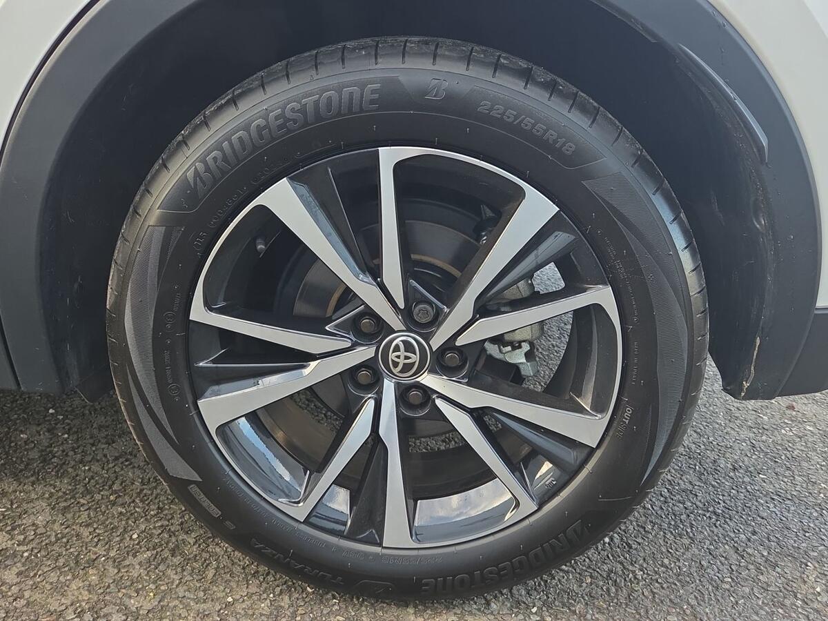 Used Toyota C-HR 2024 for sale - 76937263: Photo 15