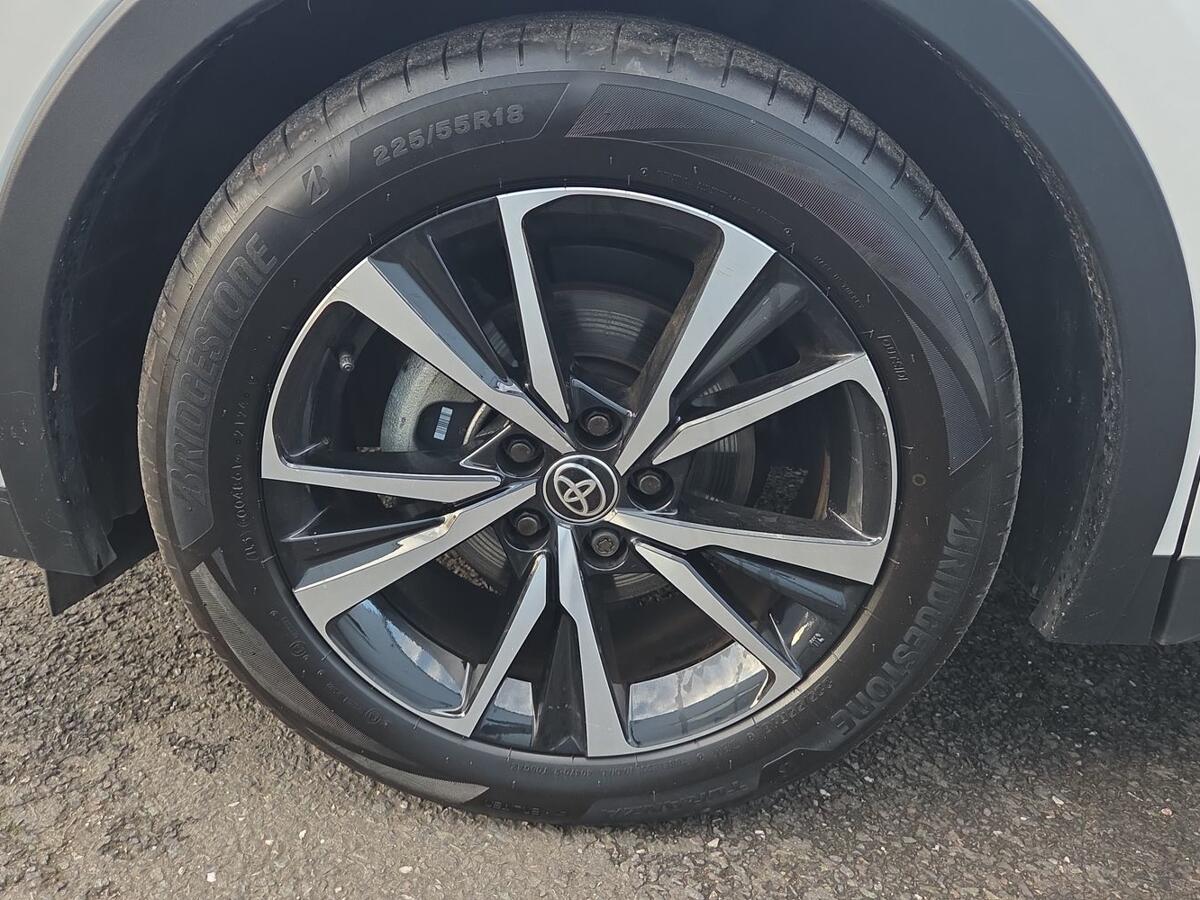 Used Toyota C-HR 2024 for sale - 76937263: Photo 16