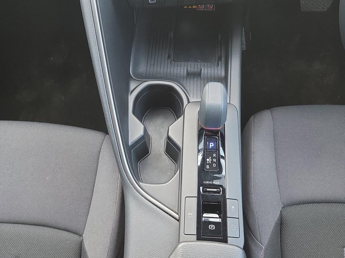 Used Toyota C-HR 2024 for sale - 76937263: Photo 19