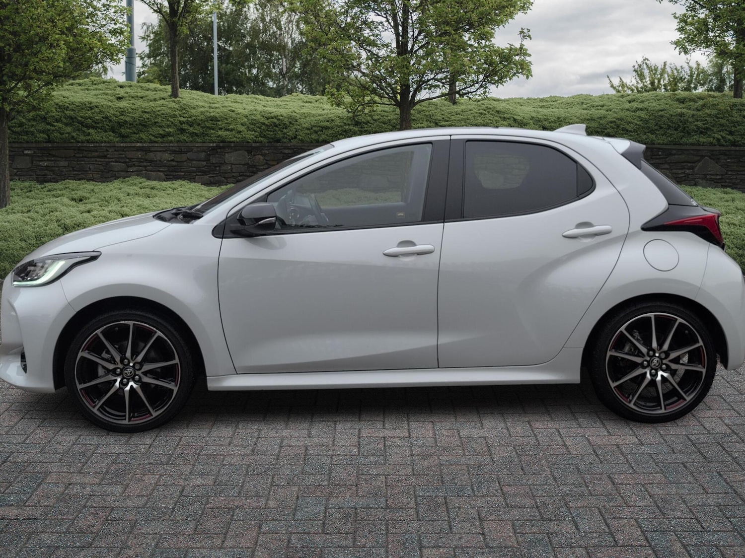 Used Toyota Yaris 2023 for sale - 76139687: Photo 17