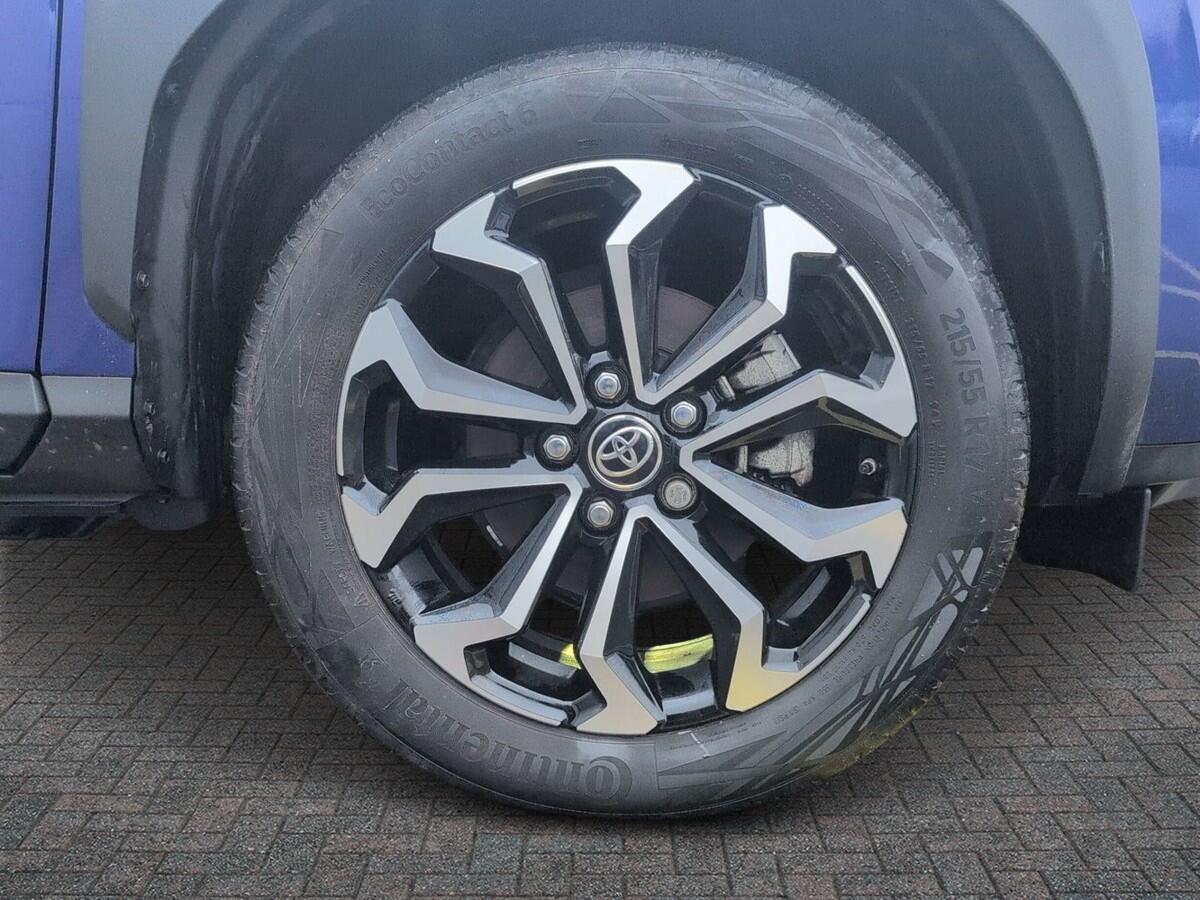 Used Toyota Yaris 2023 for sale - 77239275: Photo 6