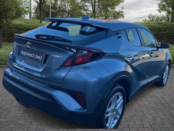 Used Toyota C-HR 2021 for sale - 75916454: Photo
