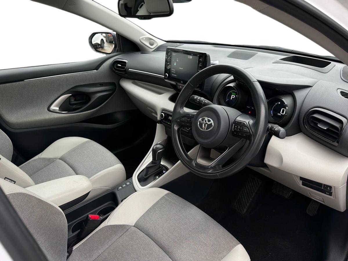 Used Toyota Yaris 2021 for sale - 77575933: Photo 12