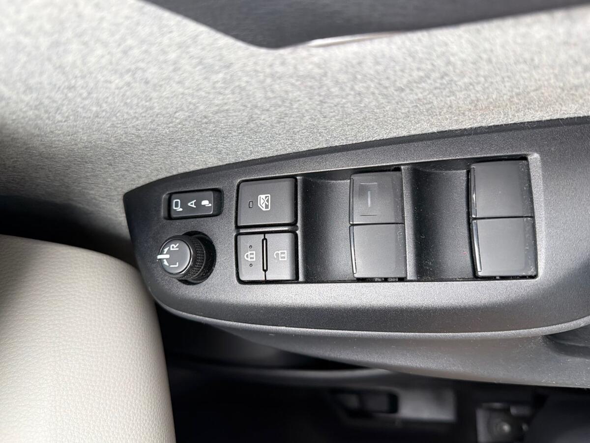 Used Toyota Yaris 2021 for sale - 77575933: Photo 15