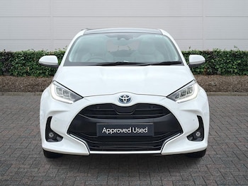 Used Toyota Yaris 2021 for sale - 77575933: Photo