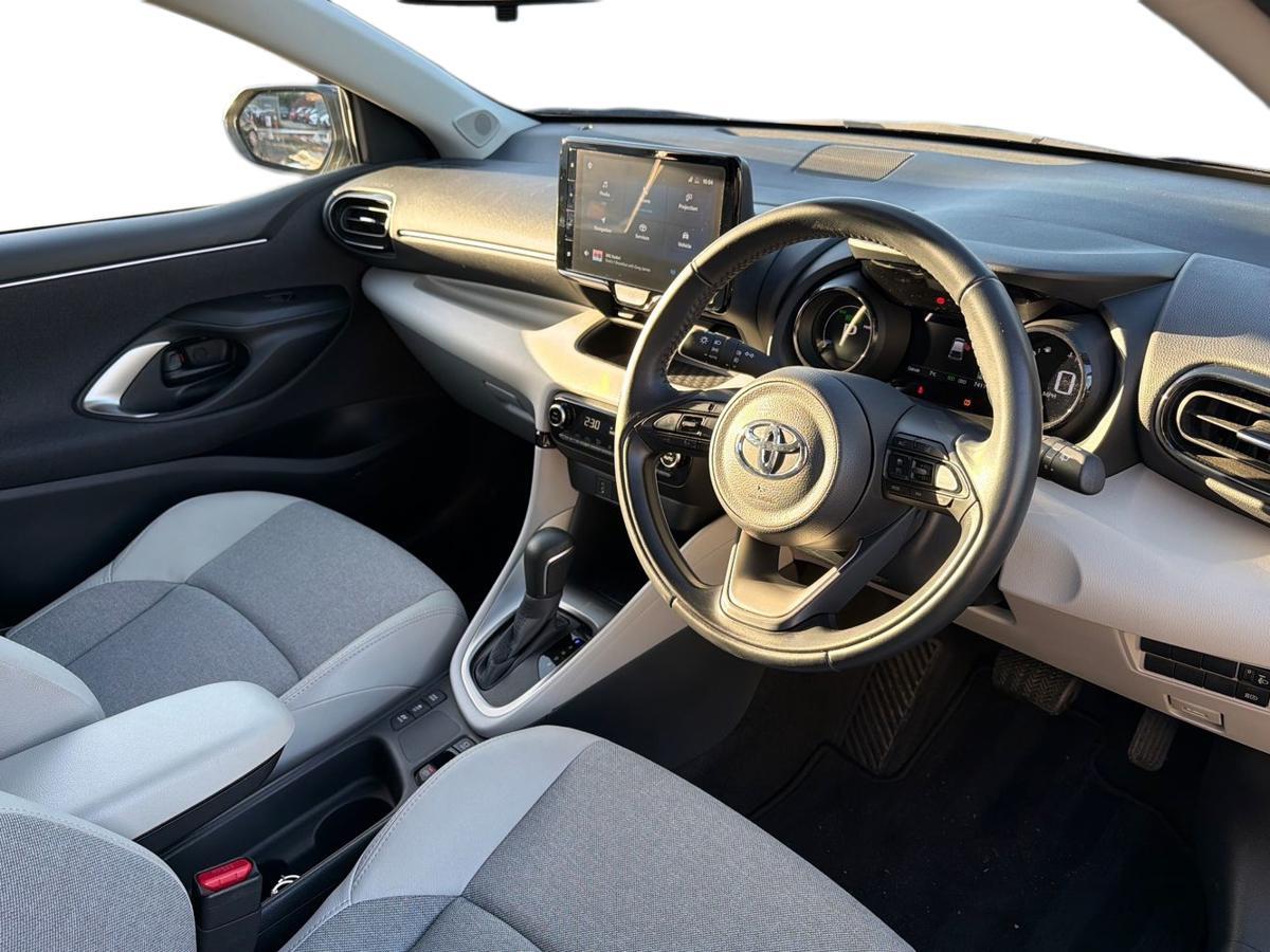 Used Toyota Yaris 2023 for sale - 76800590: Photo 12