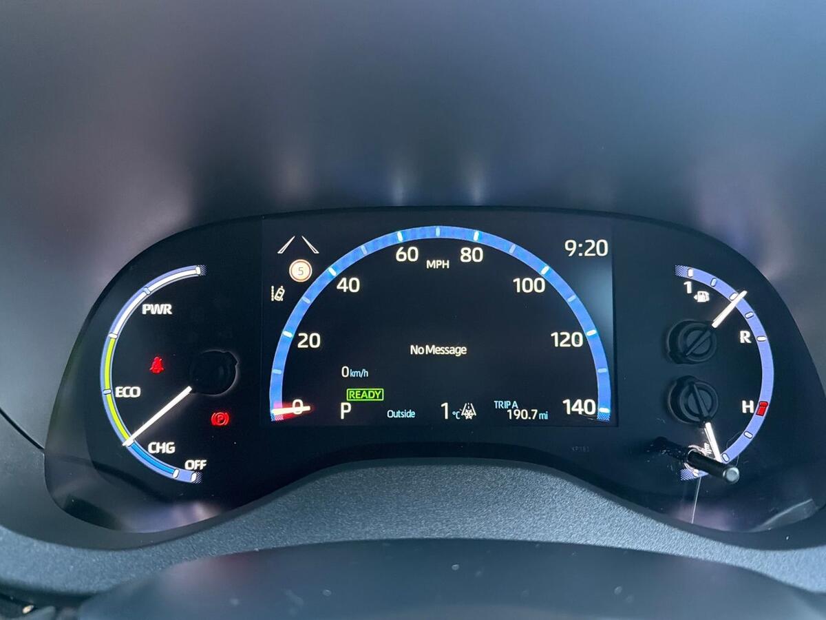 Used Toyota Yaris Cross 2023 for sale - 77124614: Photo 13